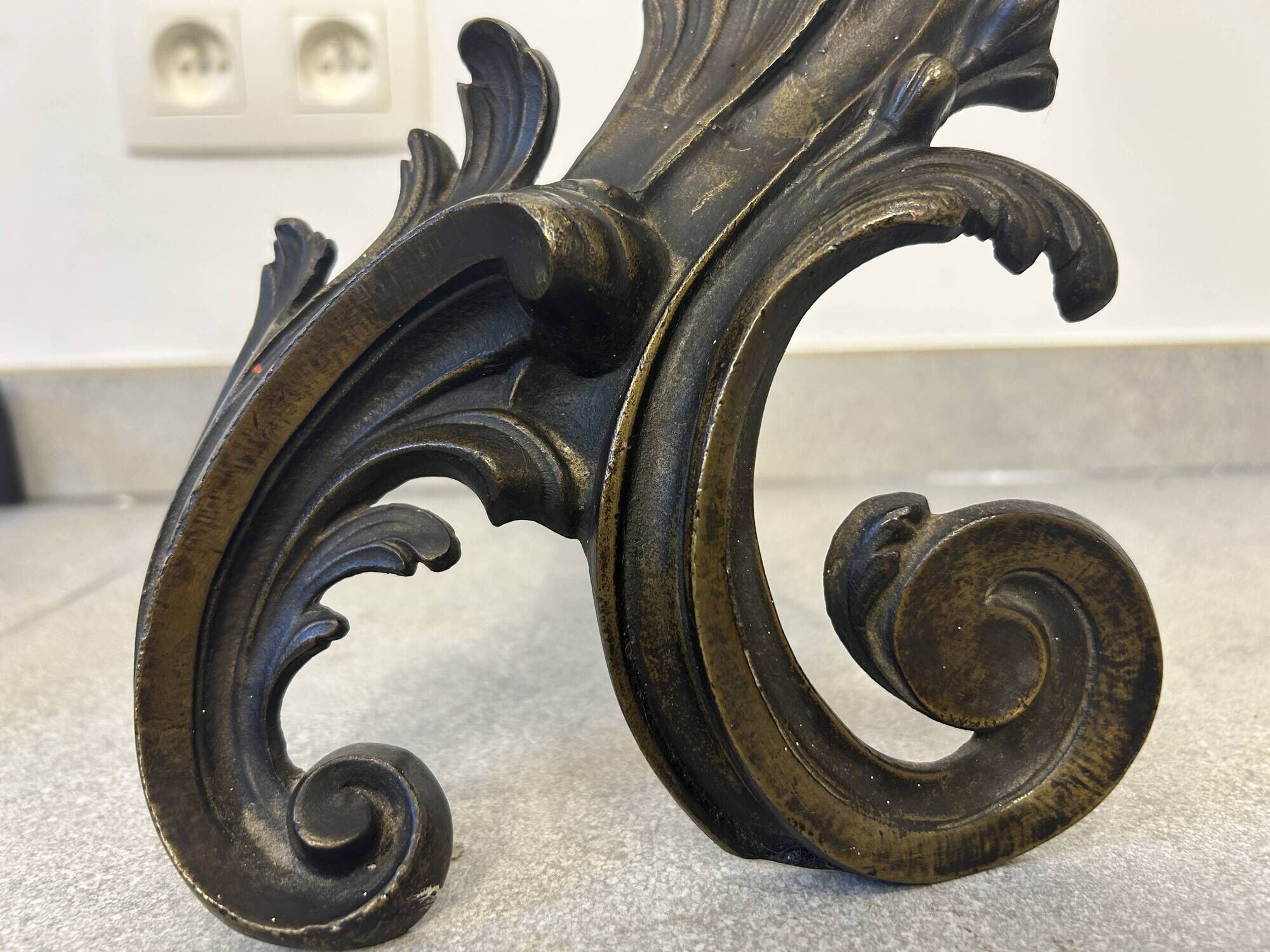 Beautiful pair of bronze andirons - 19th century