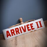 Curved enamelled plate finish II