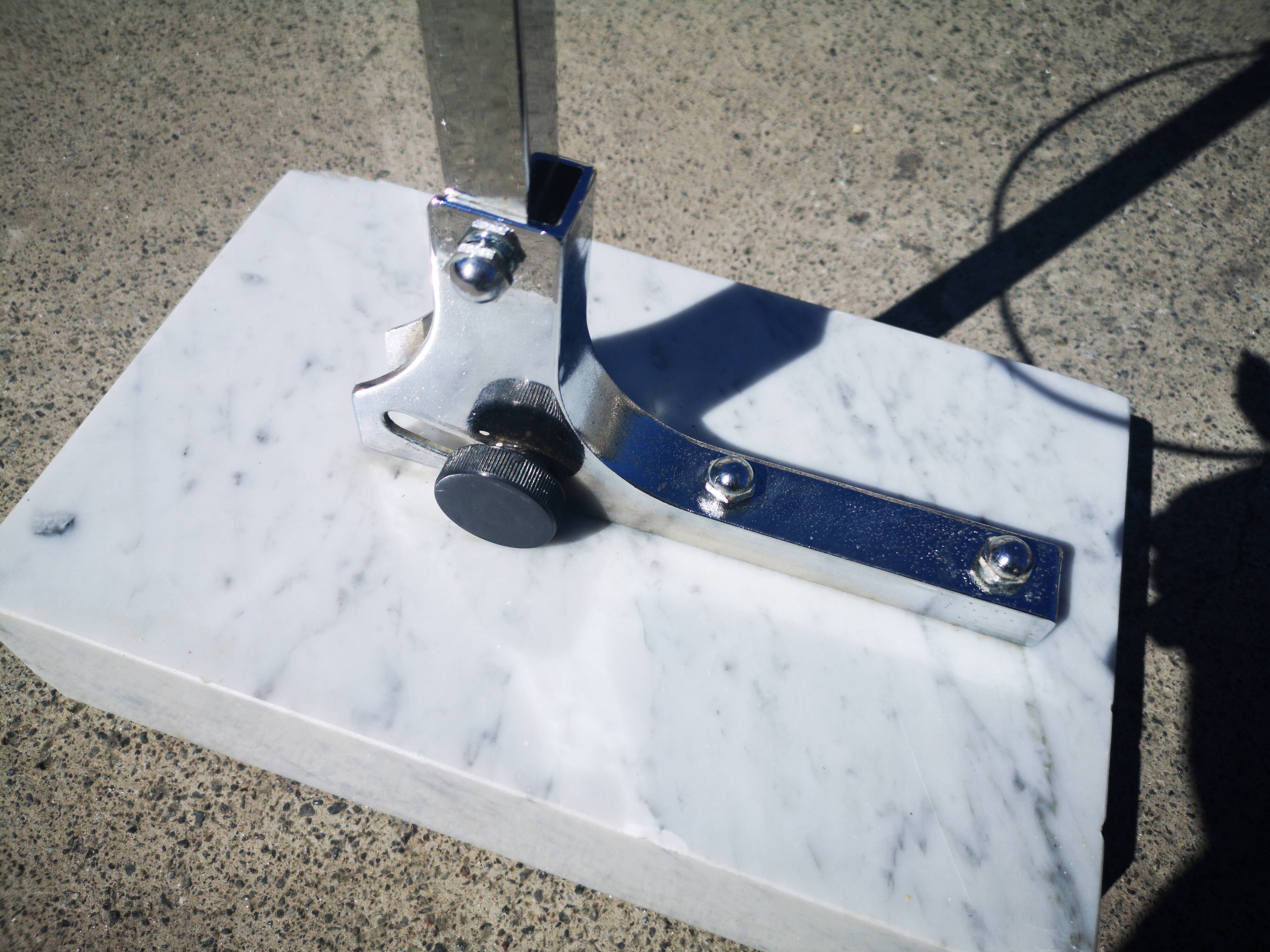 Seventies arc lamppost