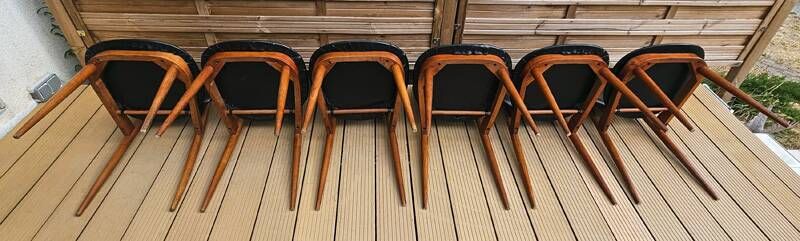 6 "Pegasus" chairs by Pierre Guariche for Baumann, France, 1960s.