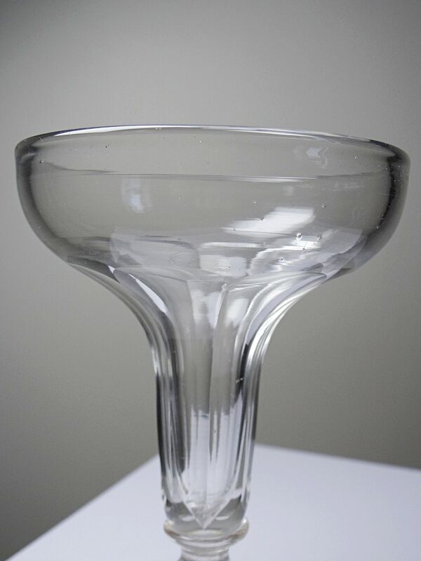 Coupe à champagne, champenoise ancienne attribuée à Baccarat, Napoleon III