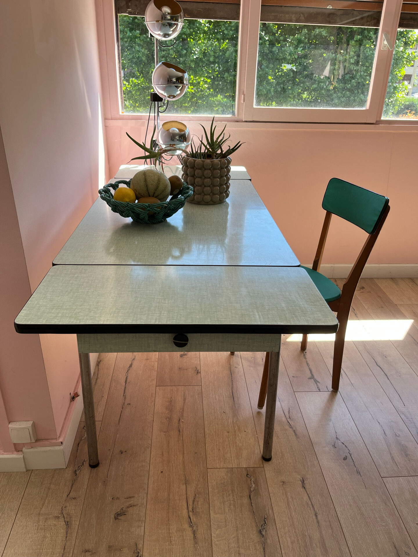 Green water Formica table with its 2 extensions.