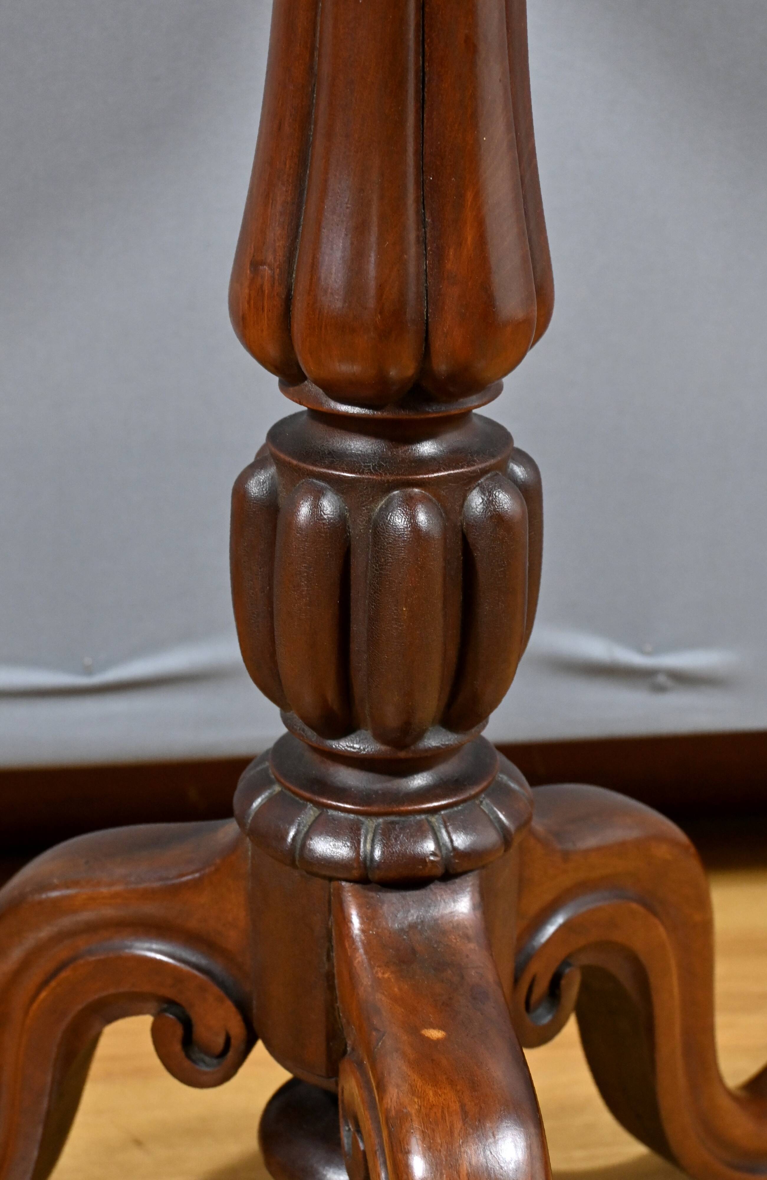 Mahogany Tripod Pedestal Table, Louis Philippe Style – 2nd half of the 19th century