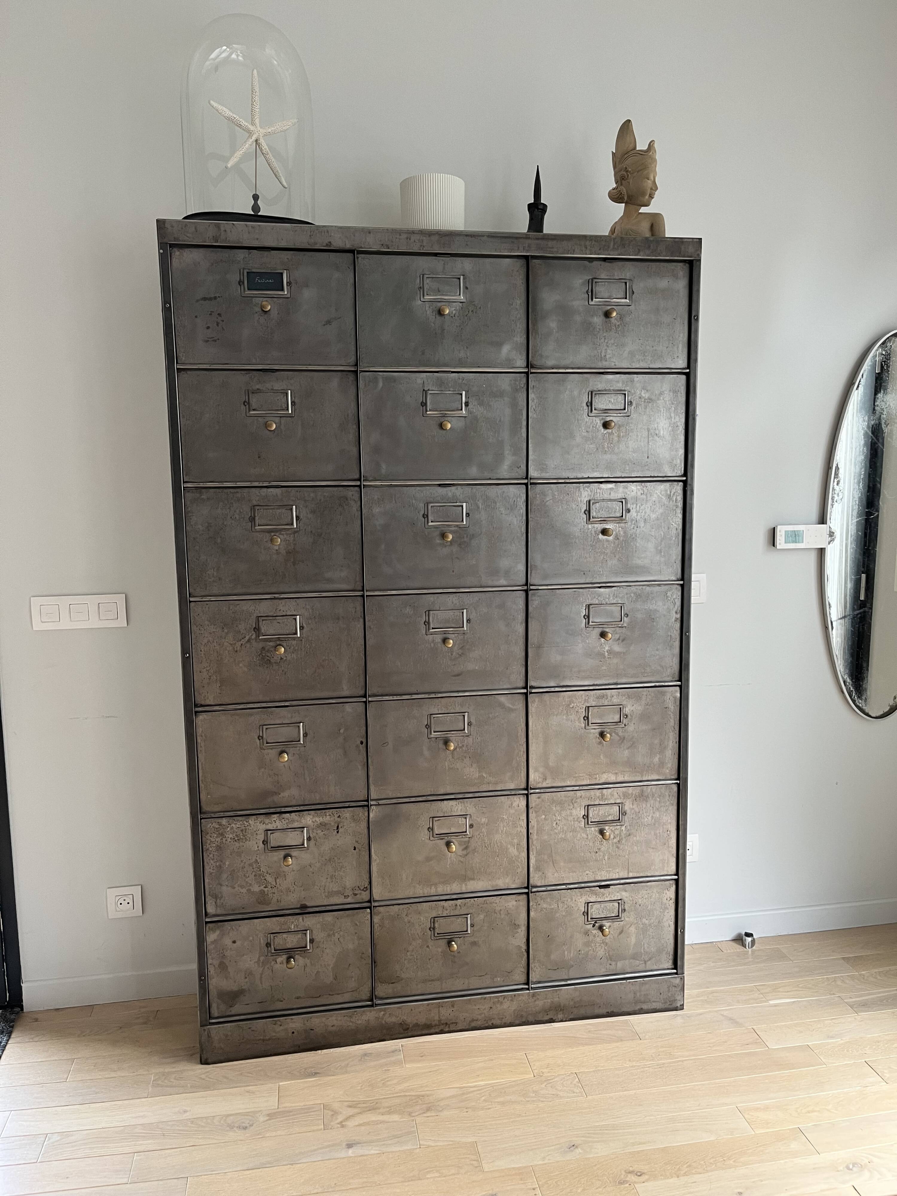 Industrial furniture with flaps