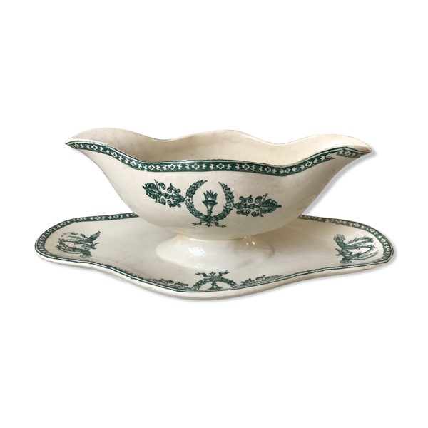 Saucière Terre de Fer Givors modèle ''Wagram'' fin XIXème