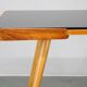 Table basse en hêtre et en verre opaque, années 1960, Tchécoslovaquie