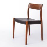 Chaise danoise en teck modèle 77 par Niels Otto Møller, 1956