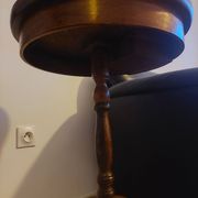 Guéridon, table d'appoint ancienne en bois