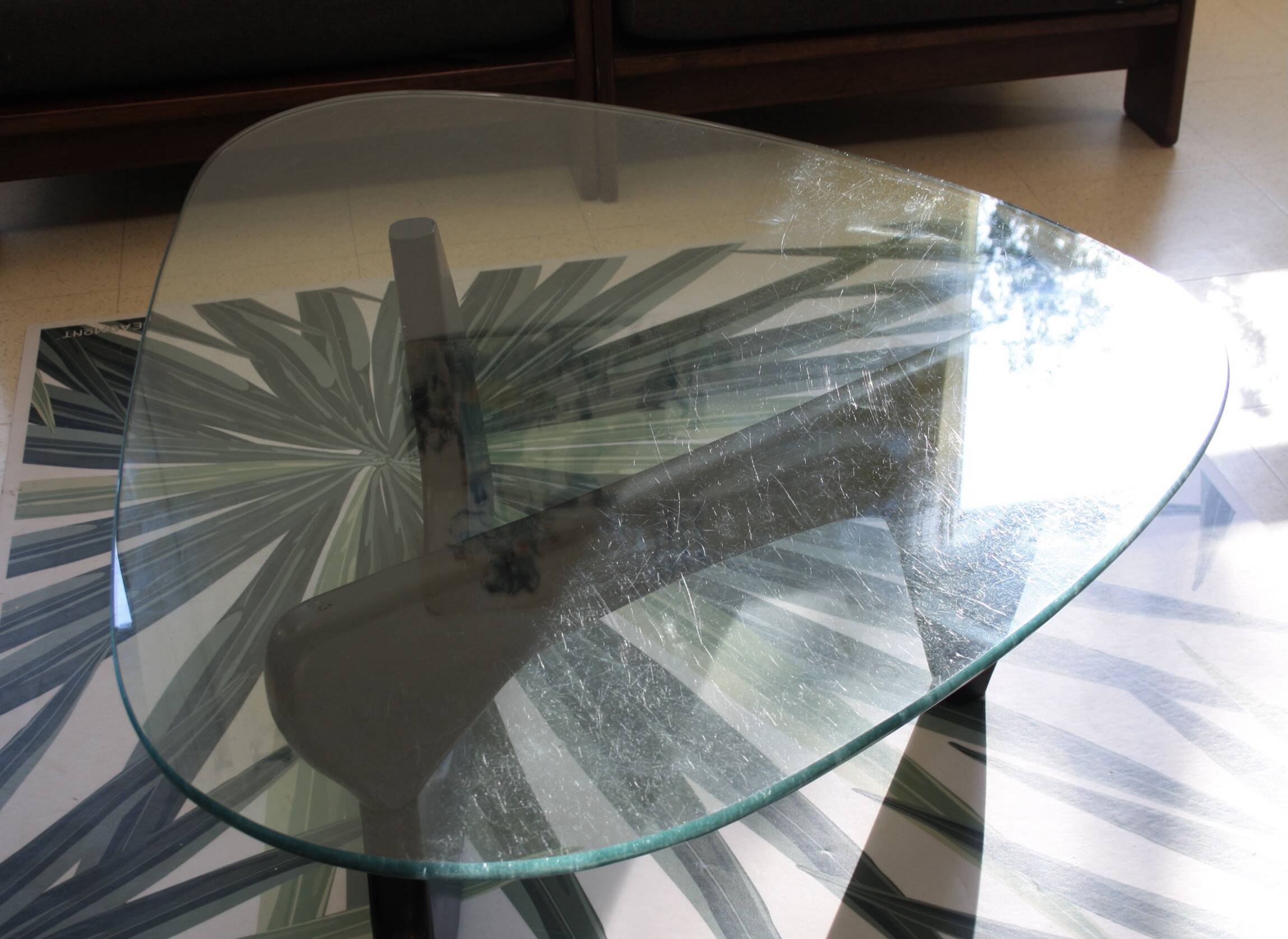 Table basse Isamu Noguchi  bois et verre