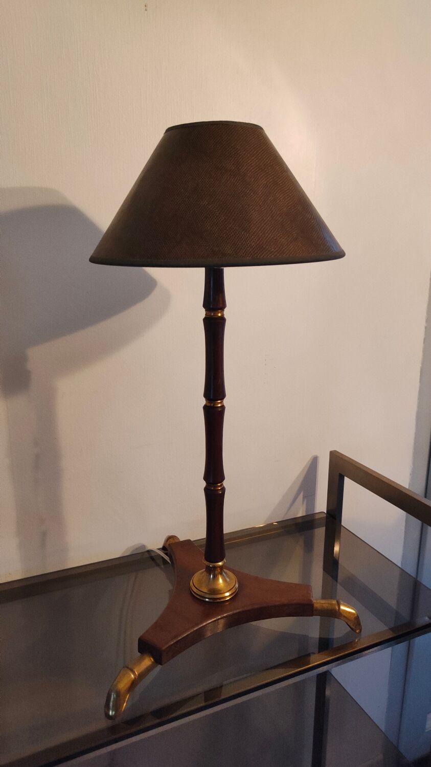 Art Deco tripod lamp in wood and brass signed France Paris