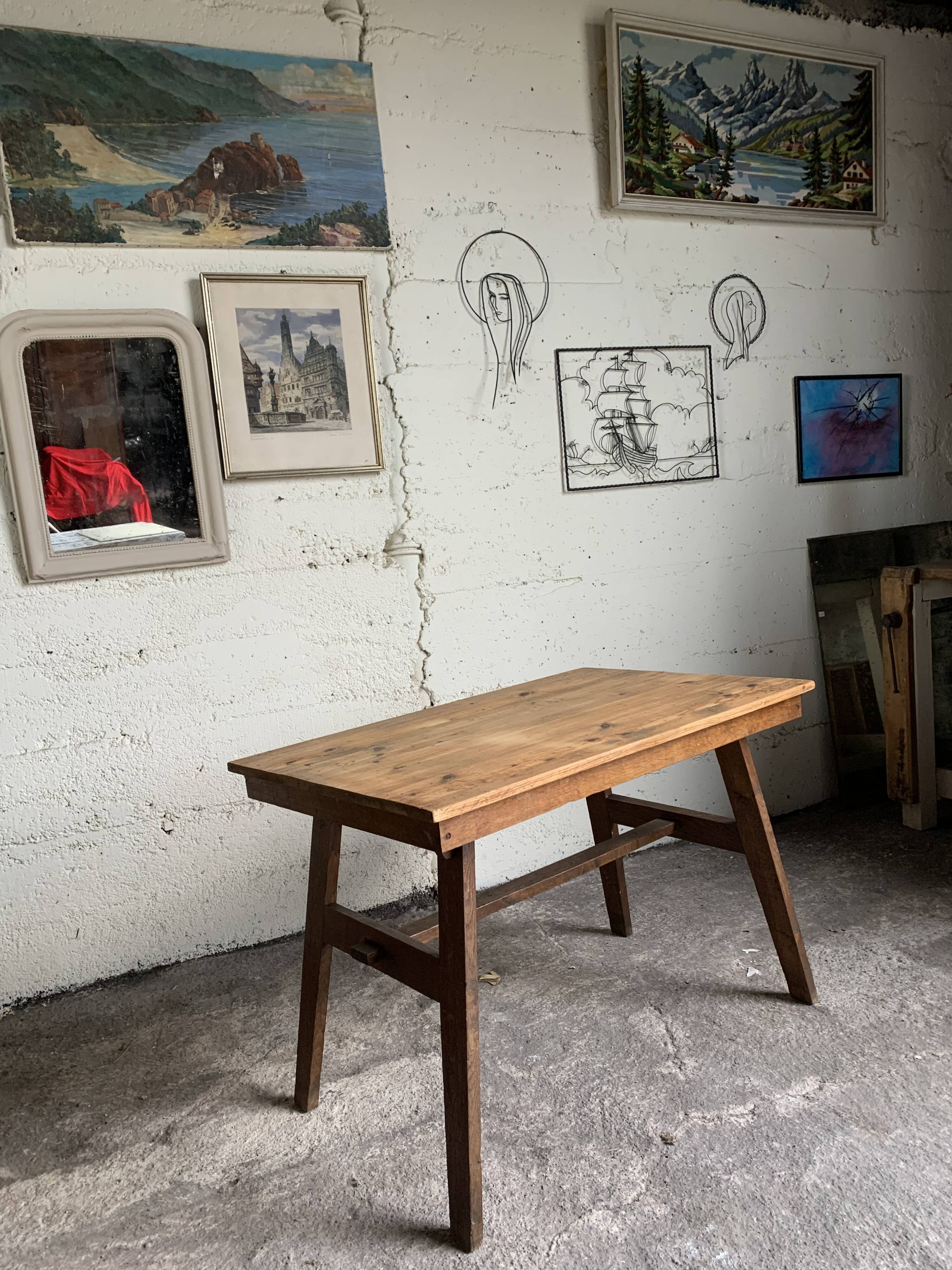 Table of the disaster victim René Gabriel