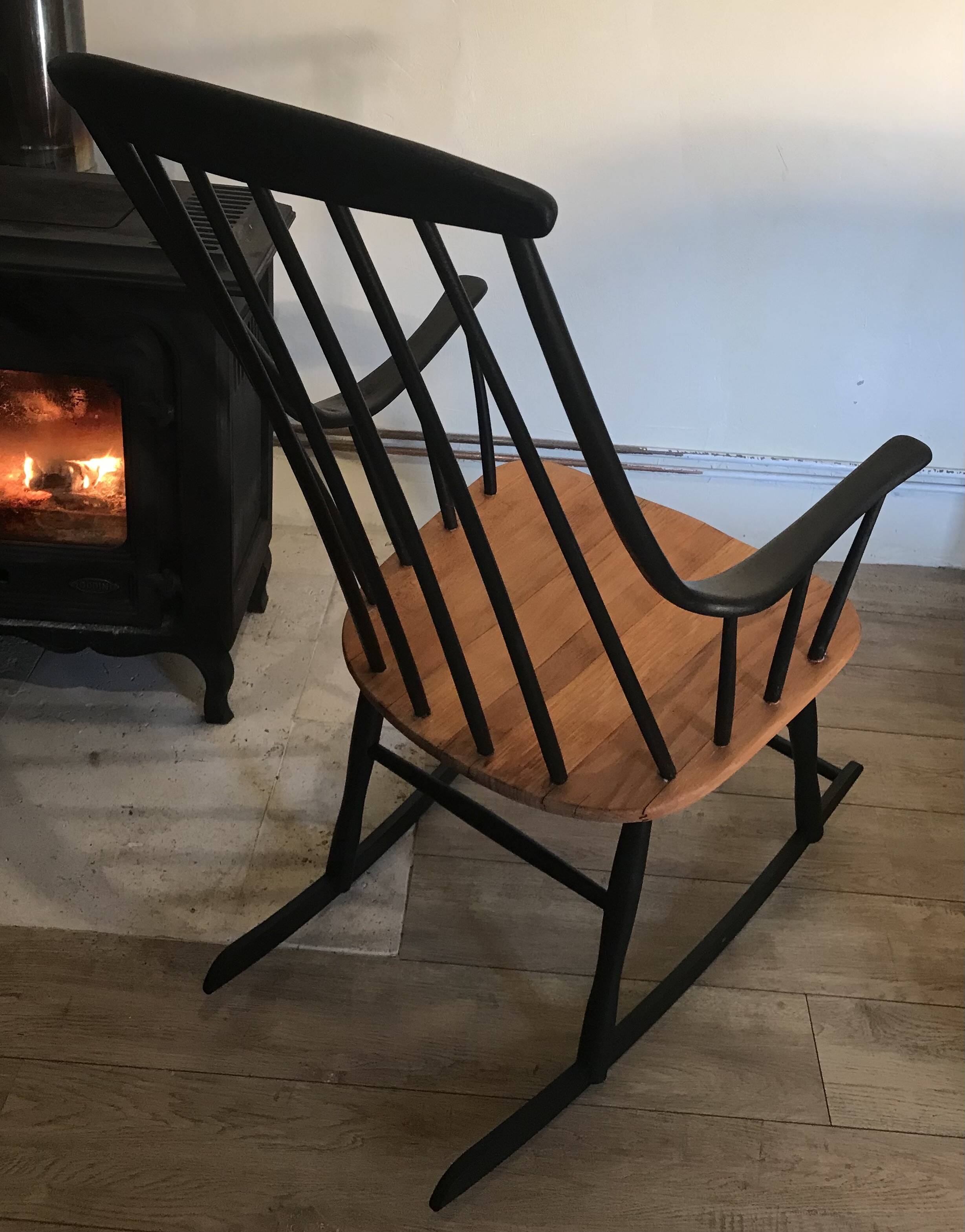 Vintage rocking chair in black stained beech