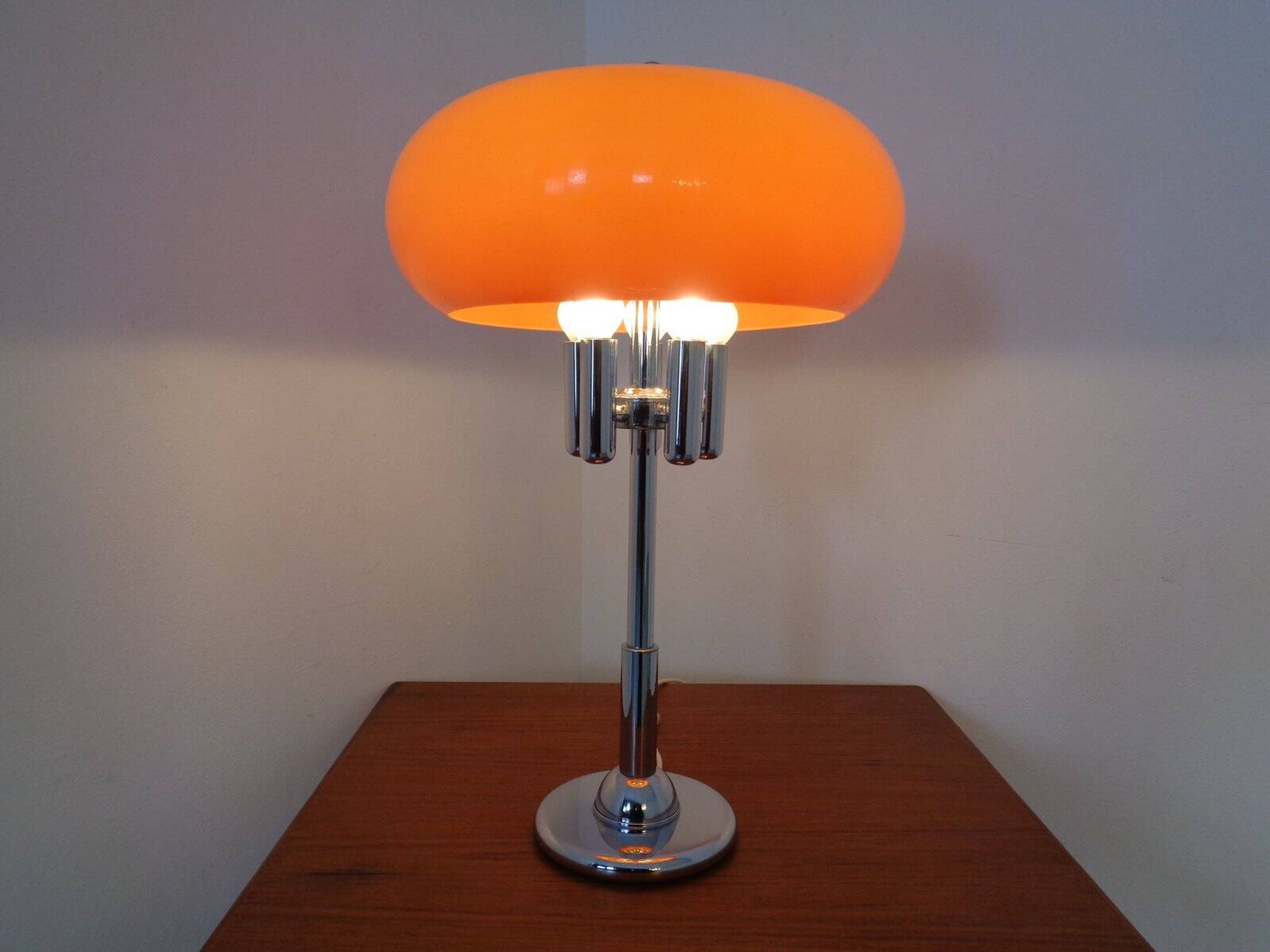 Italian orange plastic and chrome table lamp, 1960s