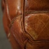 Mid-20th century pouf / ottoman cube in patinated brown leather, 1960s.