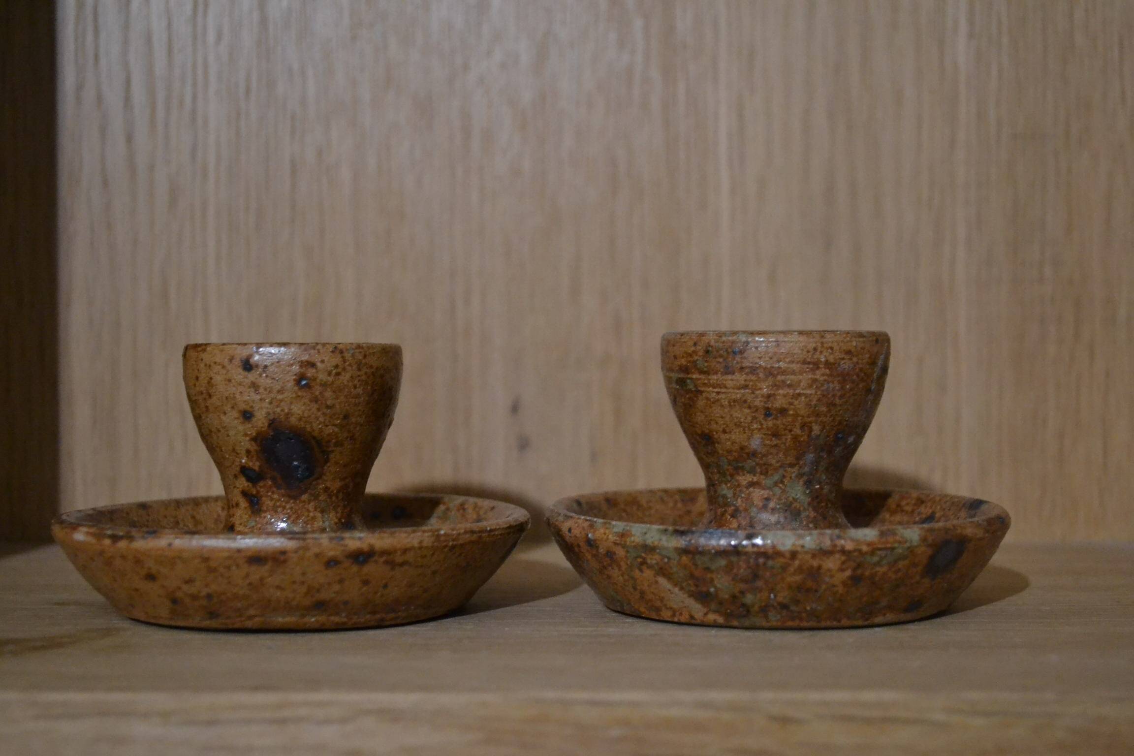 Set of 2 stoneware egg cups