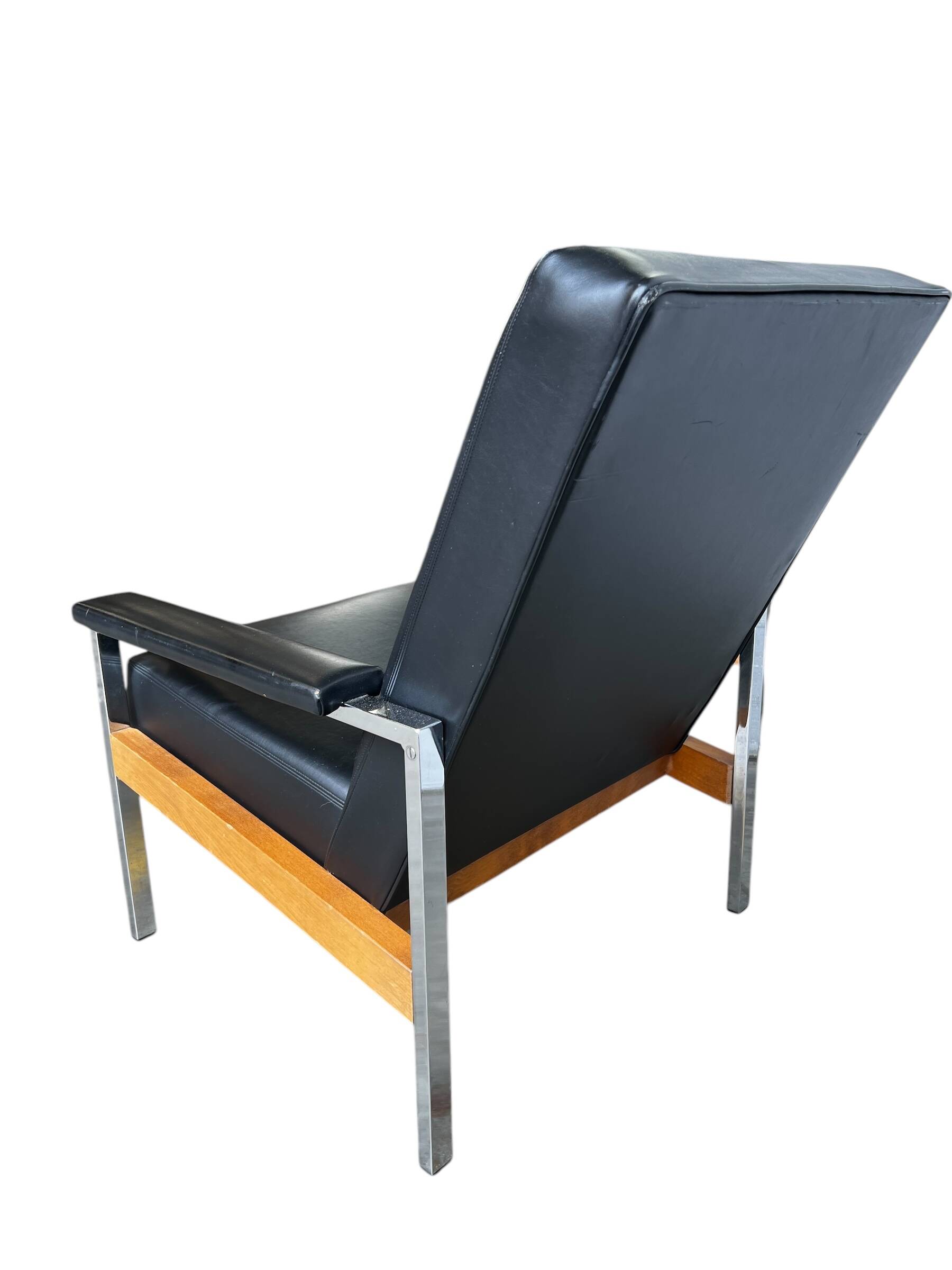 Set of 2 vintage J Mertens armchairs