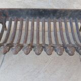 Cast iron log holder La Picarde