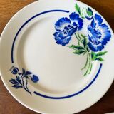 Set of 4 flat plates mismatched