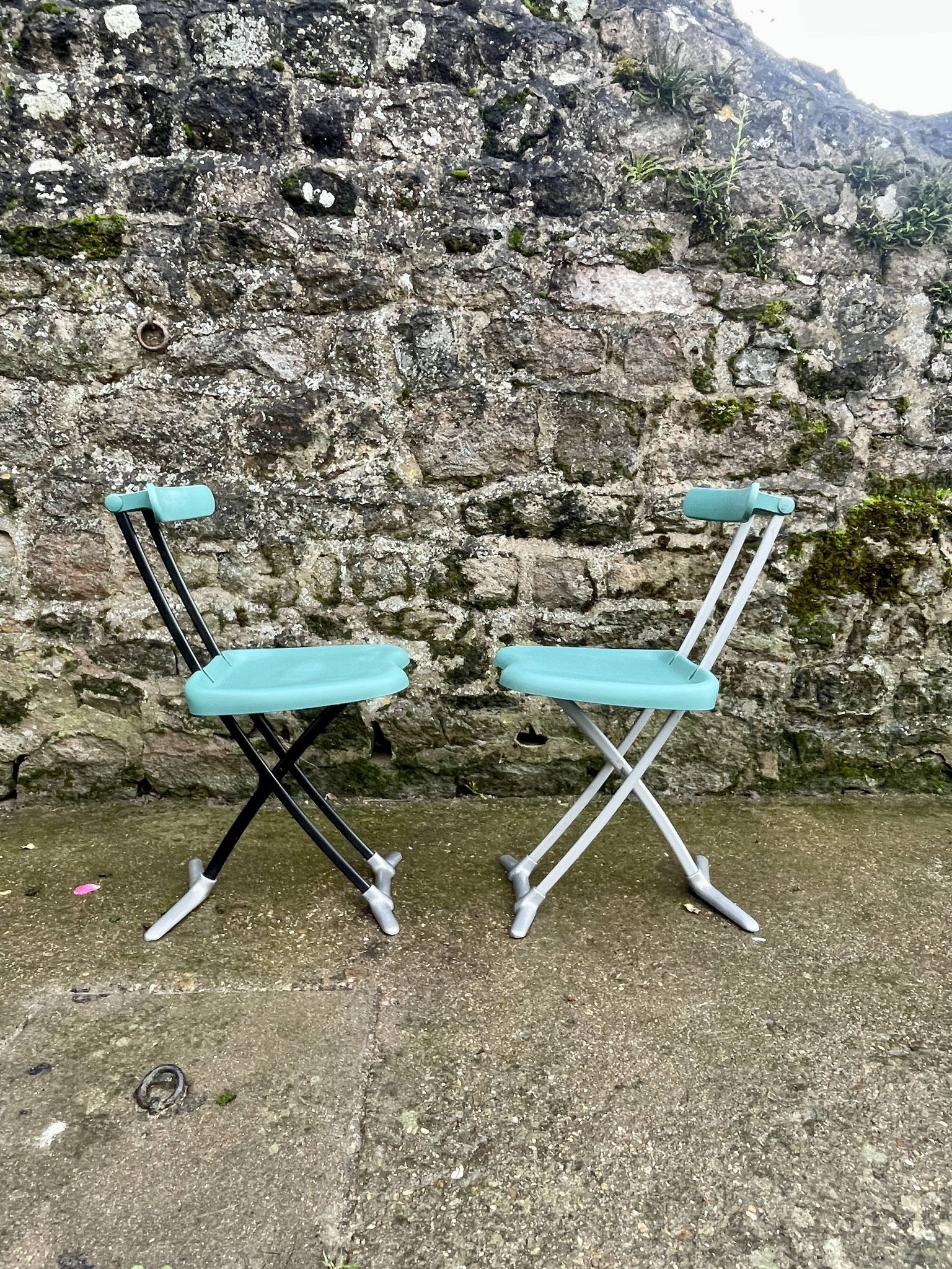 Set of 2 folding chairs Rondine by Toshiyuki Kita for Magis Italy.