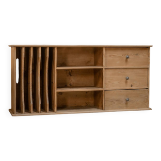 Meuble à casier vinyles