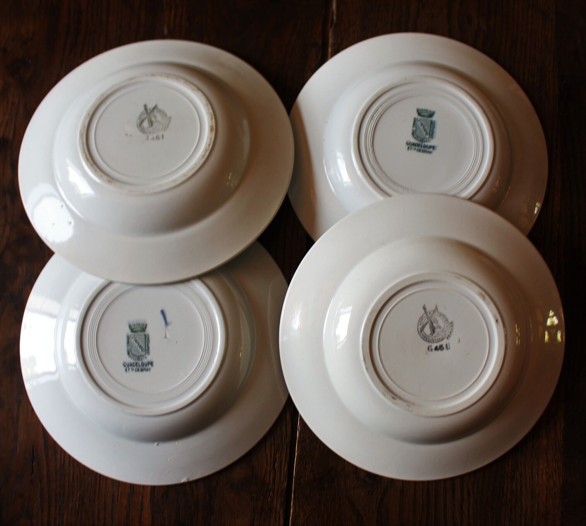 Mismatched lot 4 green hollow plates Flowers Garland Gaudeloupe Saint Amand