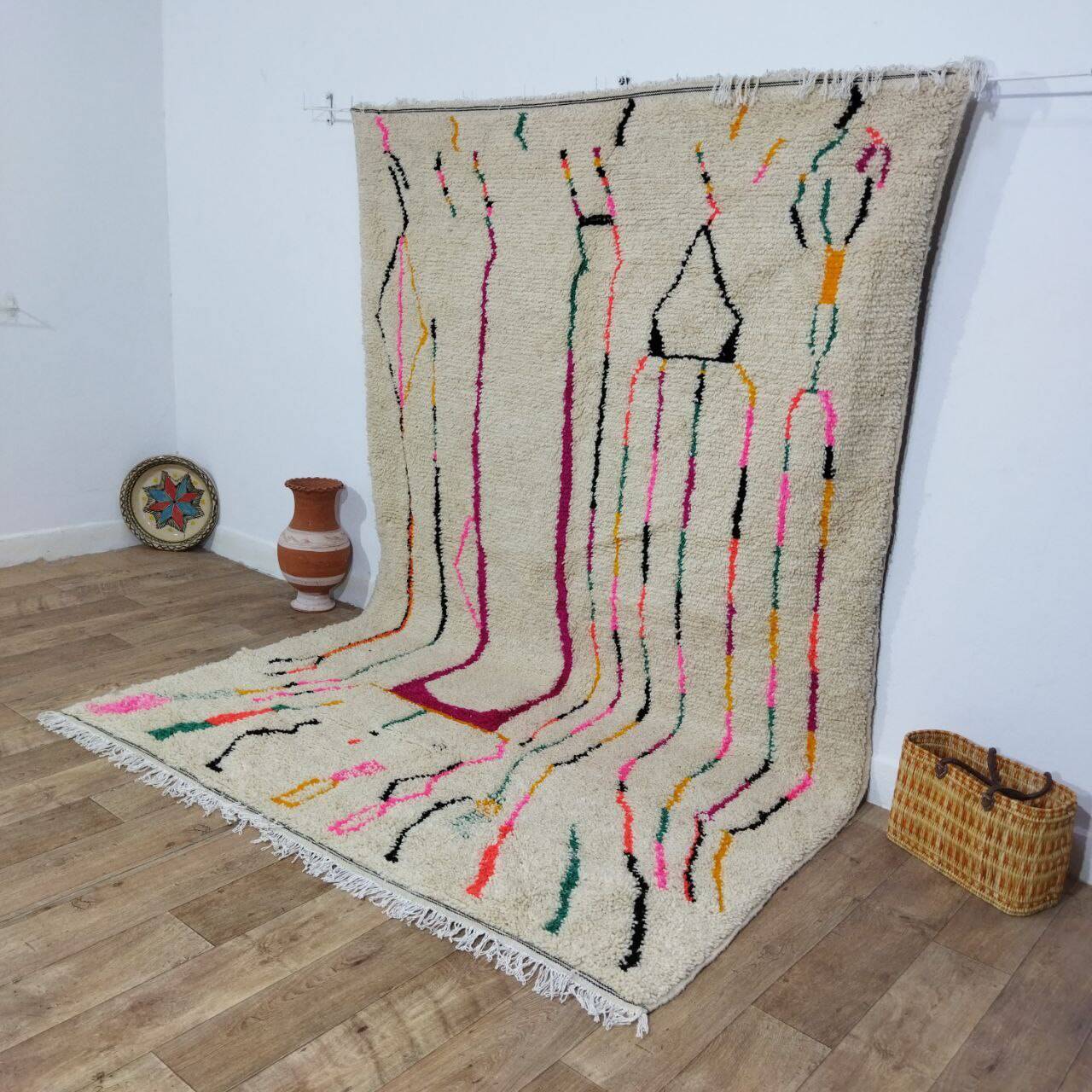 Handmade wool Berber rug 290x190 cm