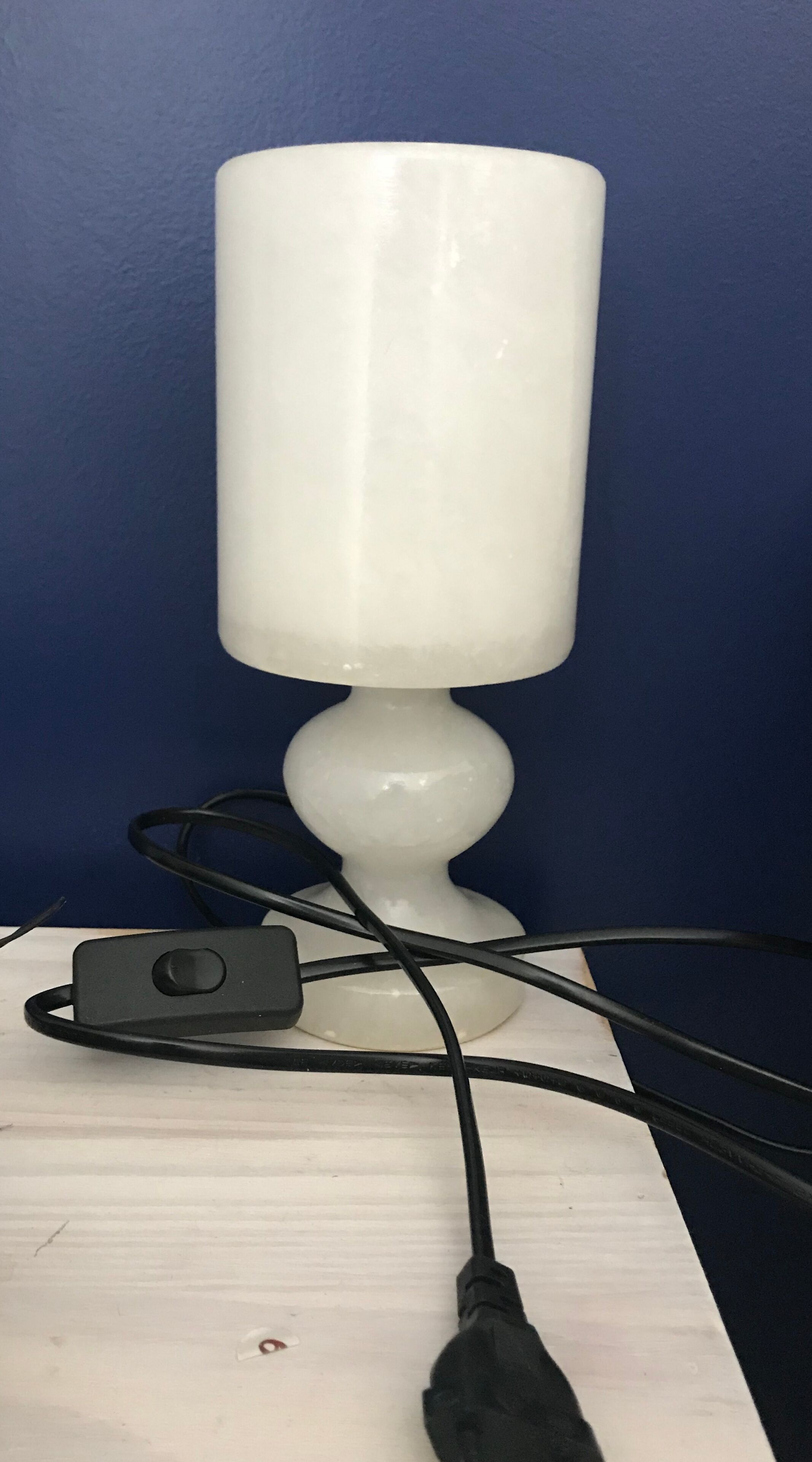 Alabaster table lamp