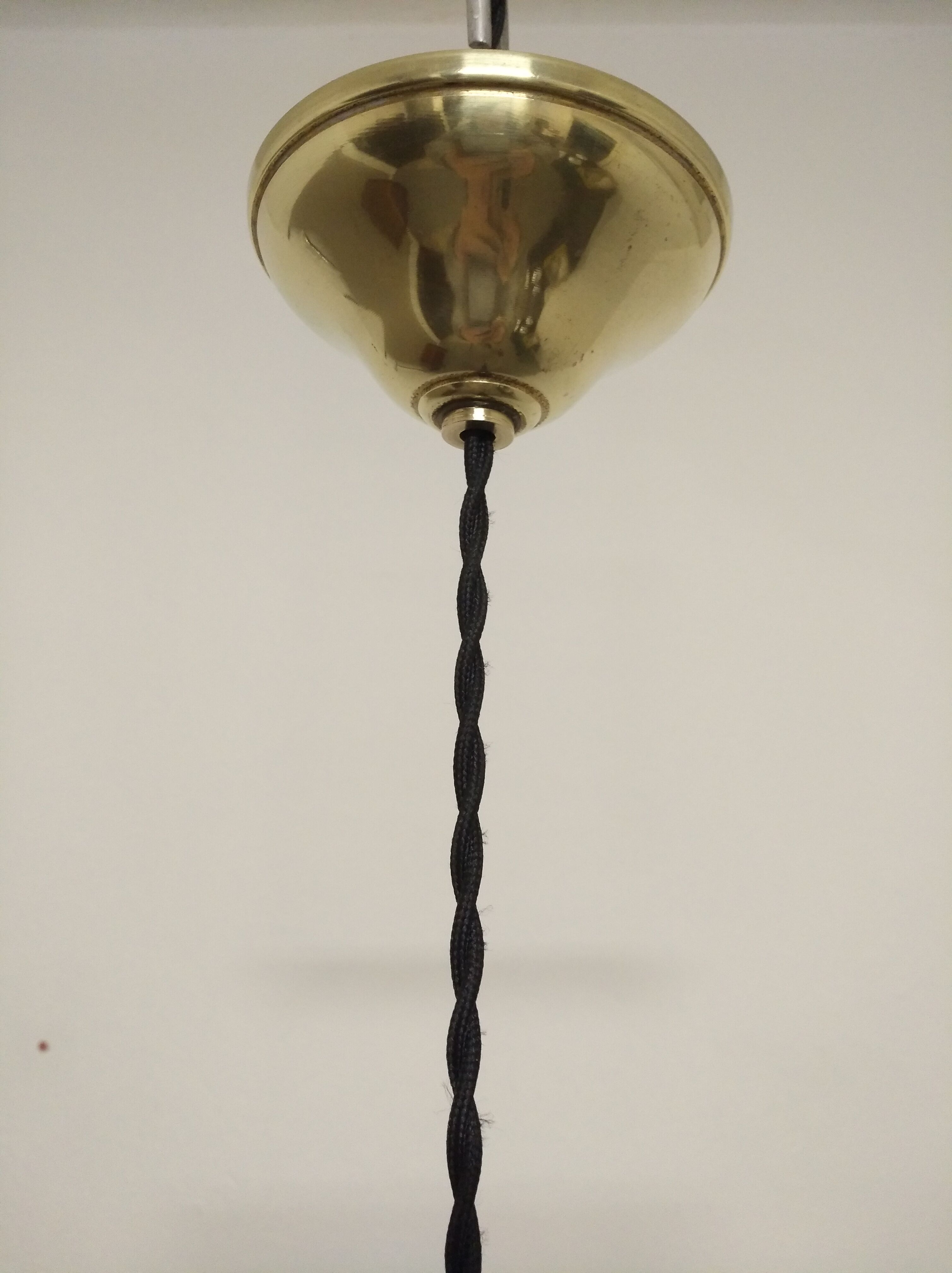 Vintage shortbread glass suspension