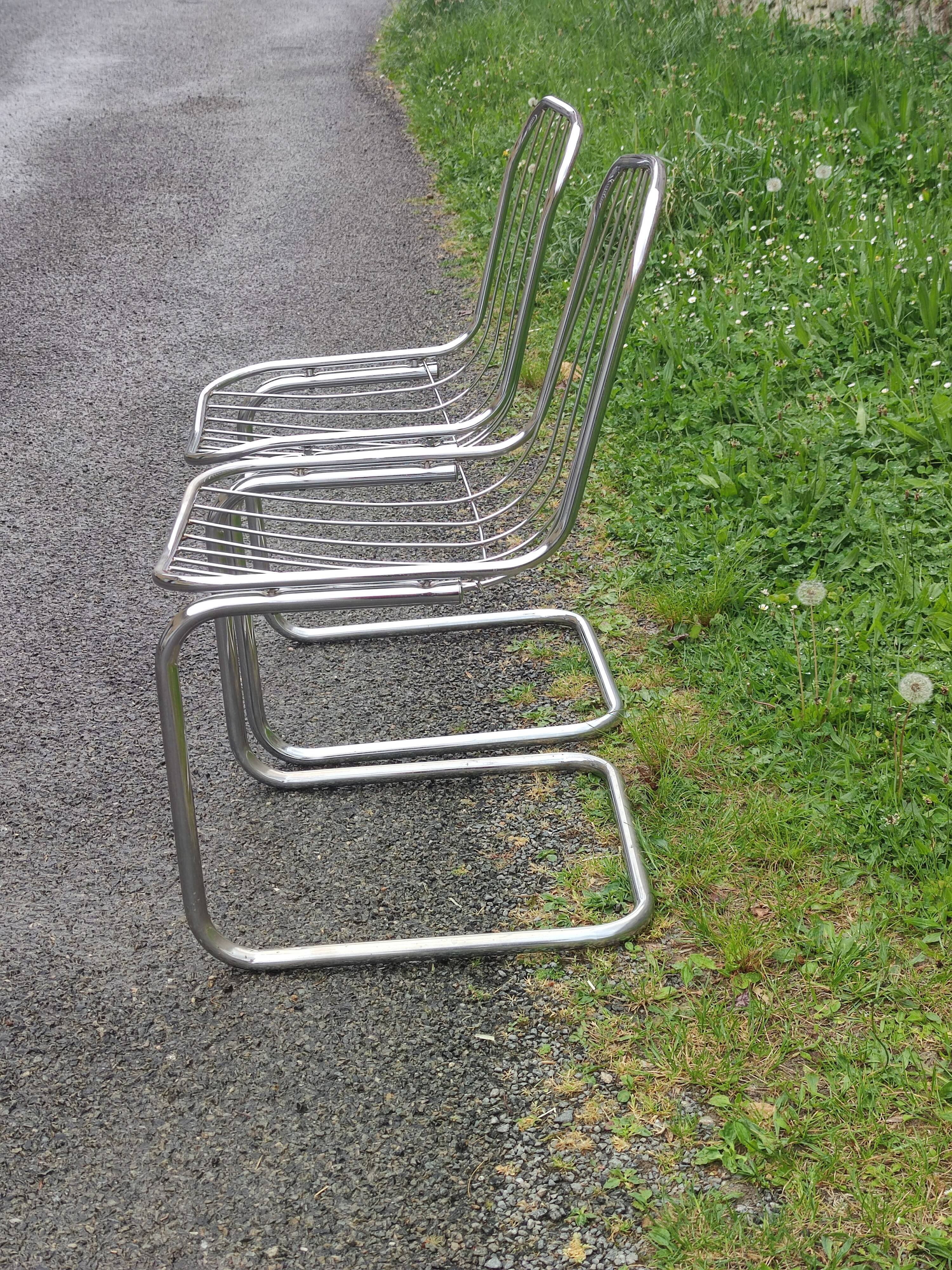 Pair of wired metal chairs 1970