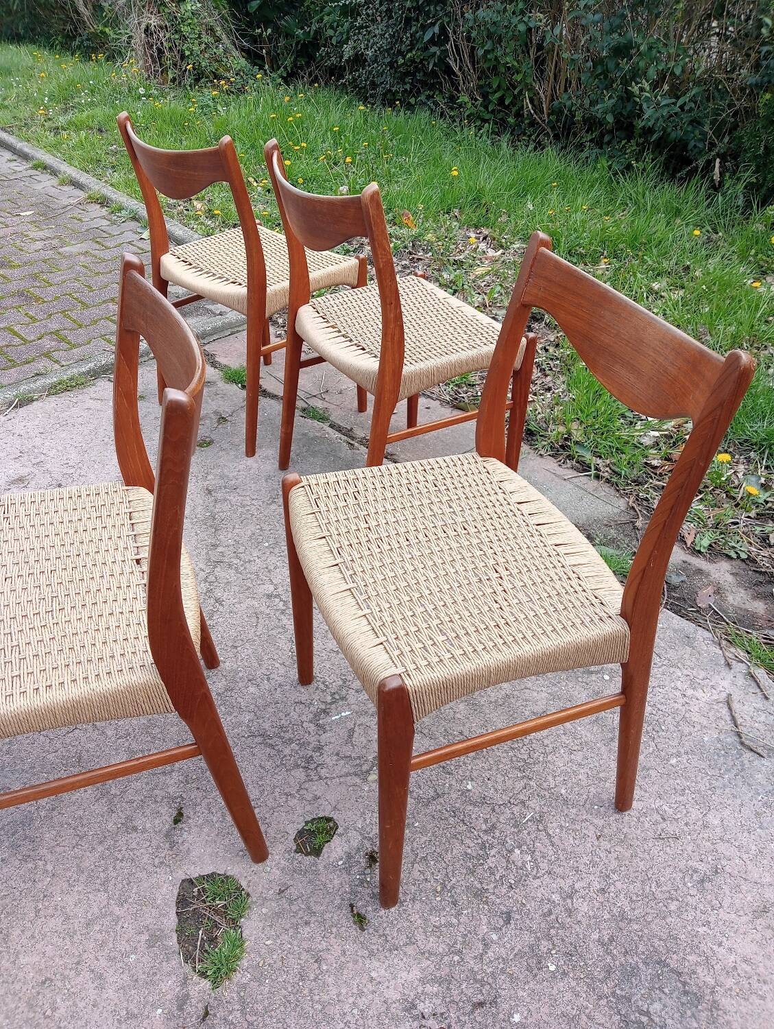4 chaises Arne Wahl Iversen cordage neuf