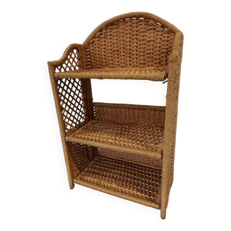 Folding rattan shelf