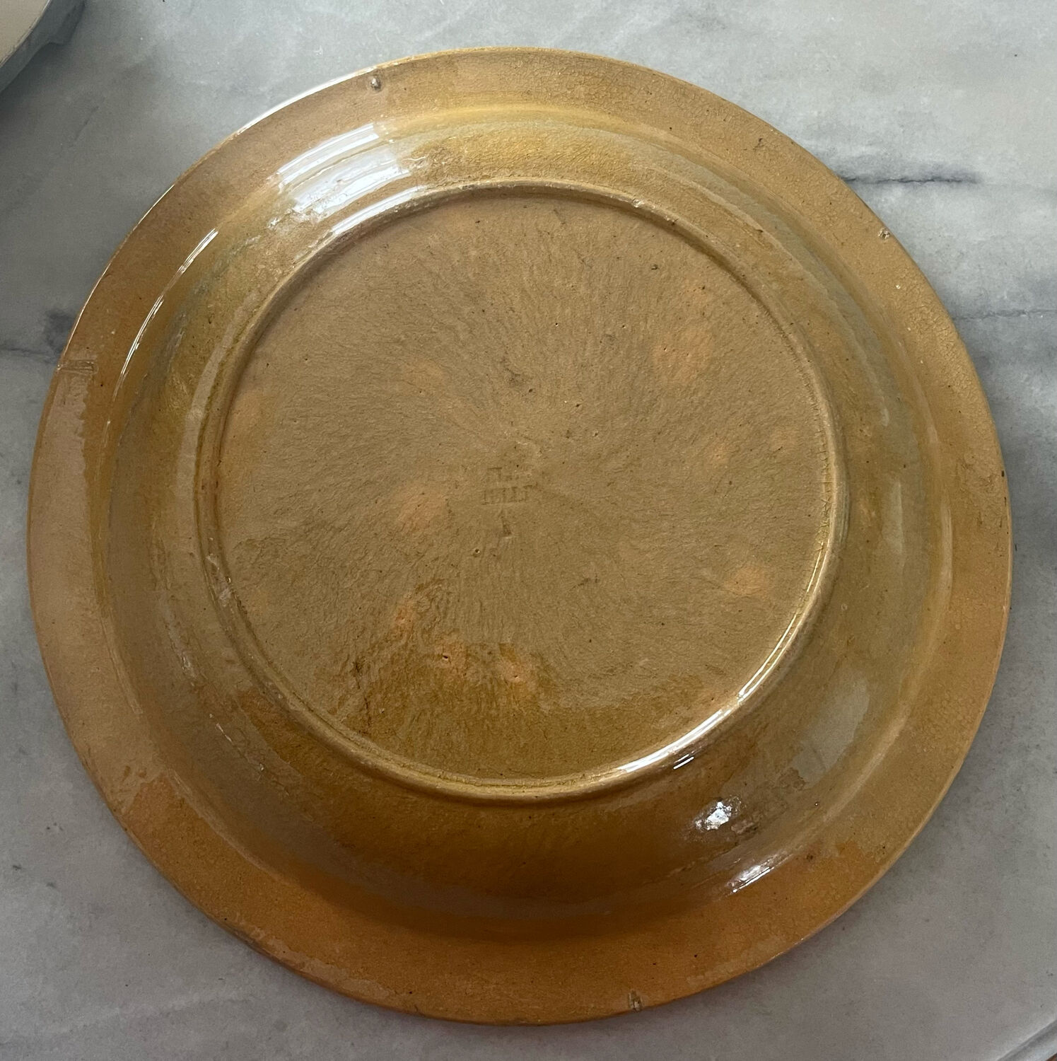 Glazed stoneware dish