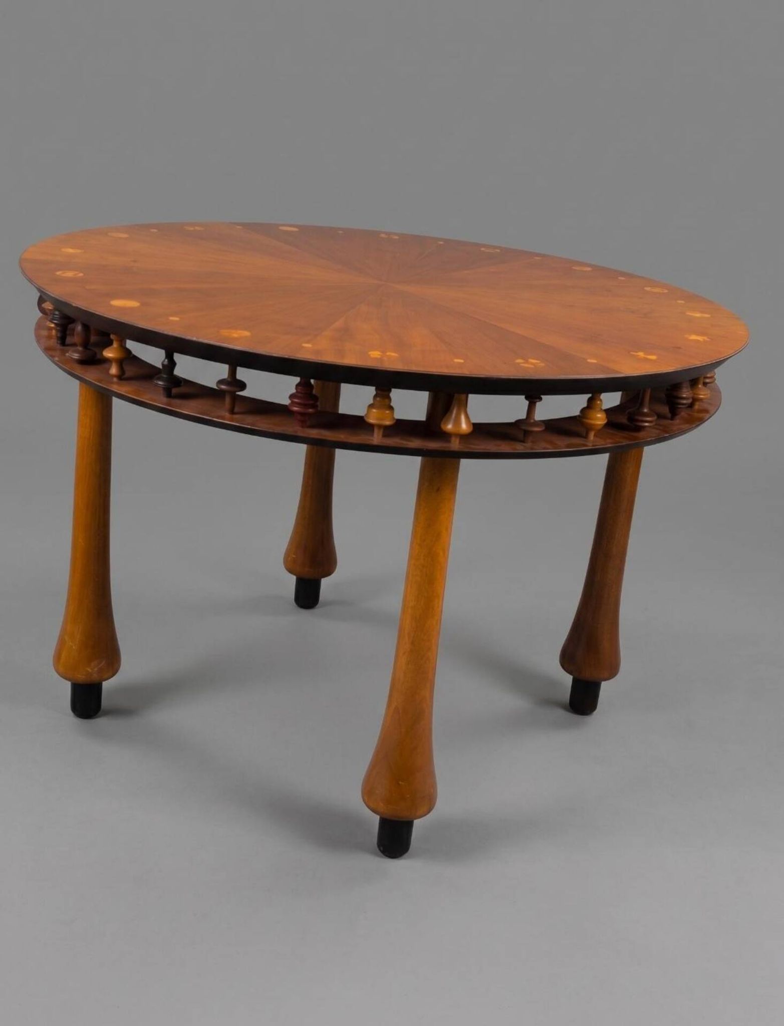 Unique cherry wood table from Italy from the 1960s/70s.