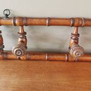 Porte manteau mural ancien en bois