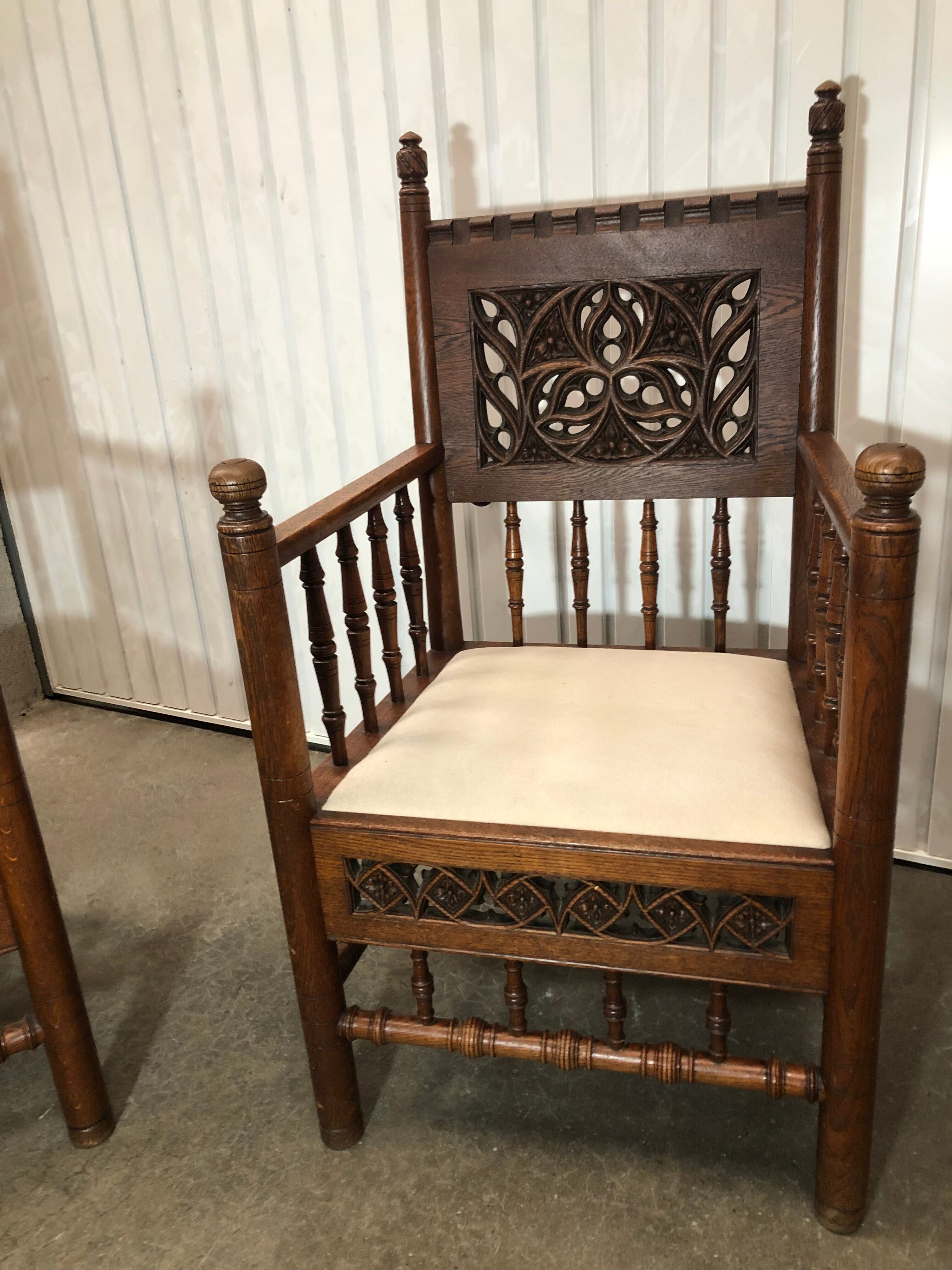 2 armchairs old Gothic style