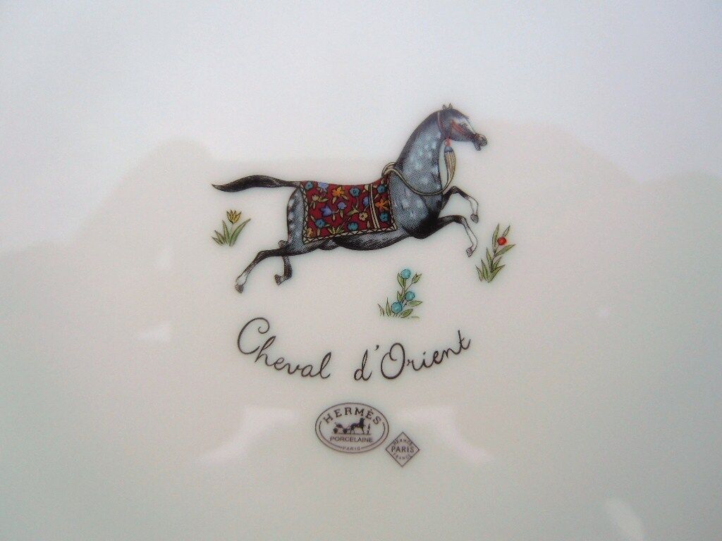 Porcelain plate Hermes