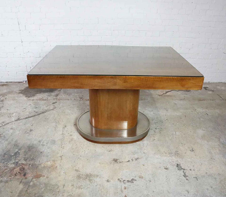 Art-deco table