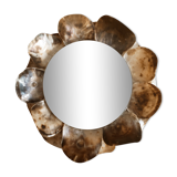 Sun mirror with mother-of-pearl circumference