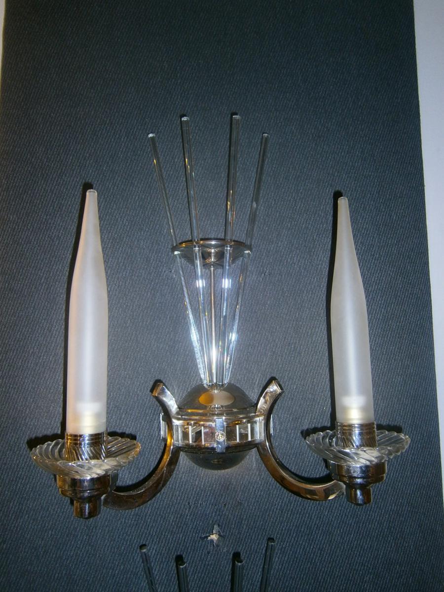 Art deco period, pair of wall sconces