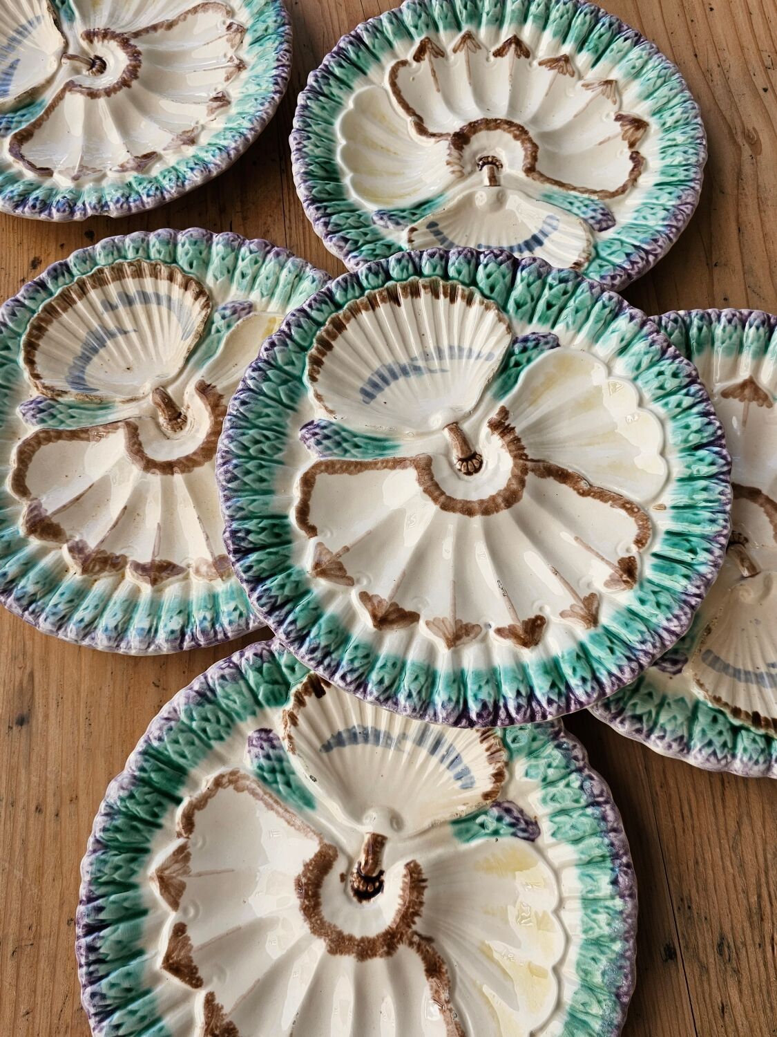 Longchamp Terre de Fer asparagus plates