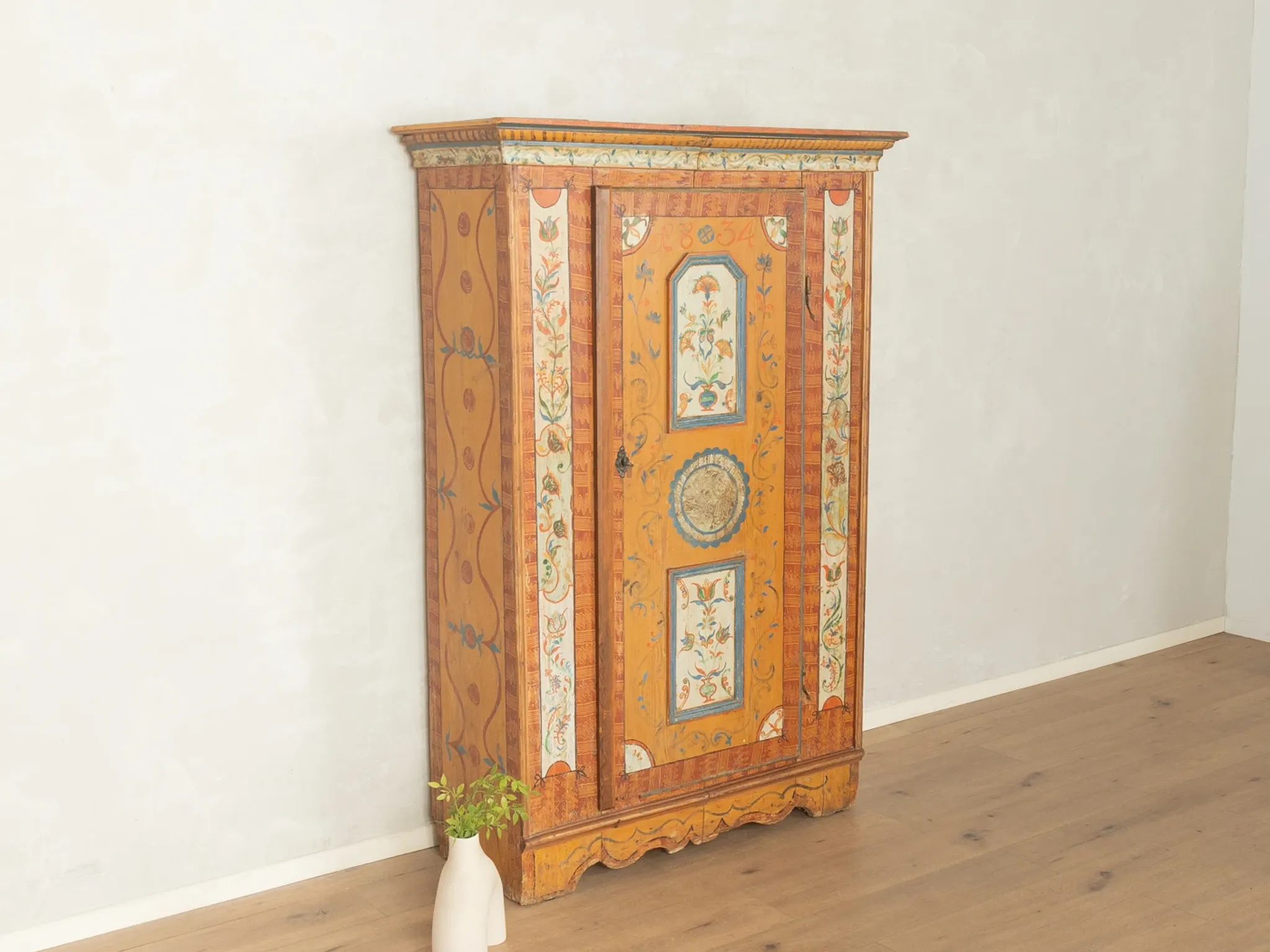 18th century farmer's cabinet with hand painting