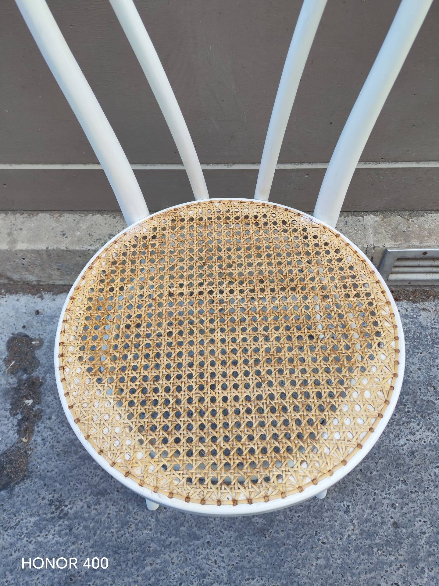 Chaise bistrot blanche