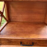 Bedside table with braces