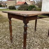 Farm table