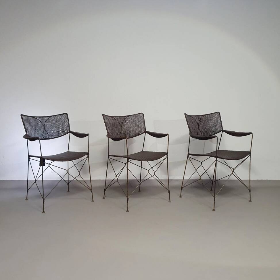 Beautiful dining set designed by Yuzuru Yamakawa. The chairs and table are