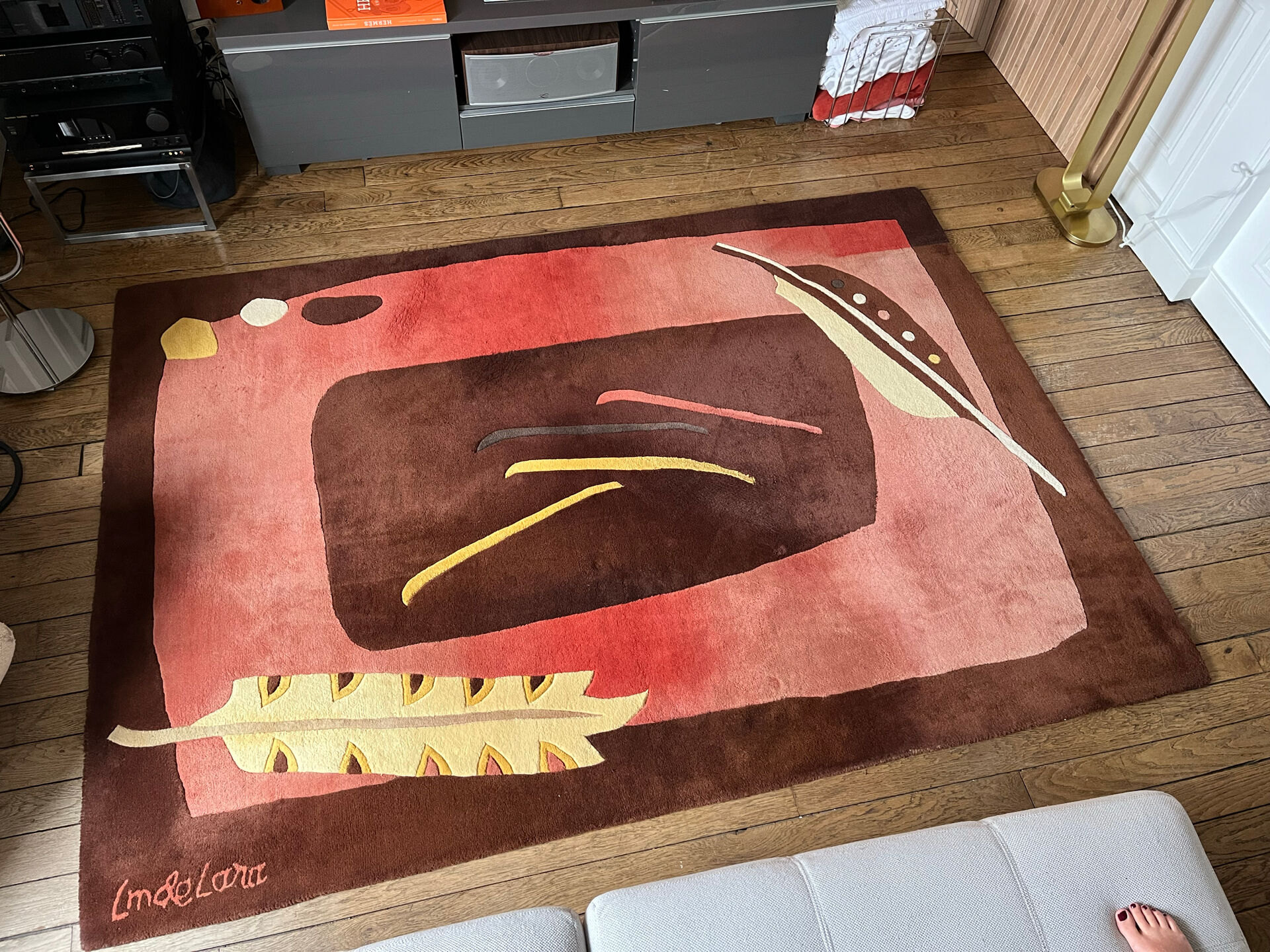 Mid Century Hand-Tufted Wool Rug