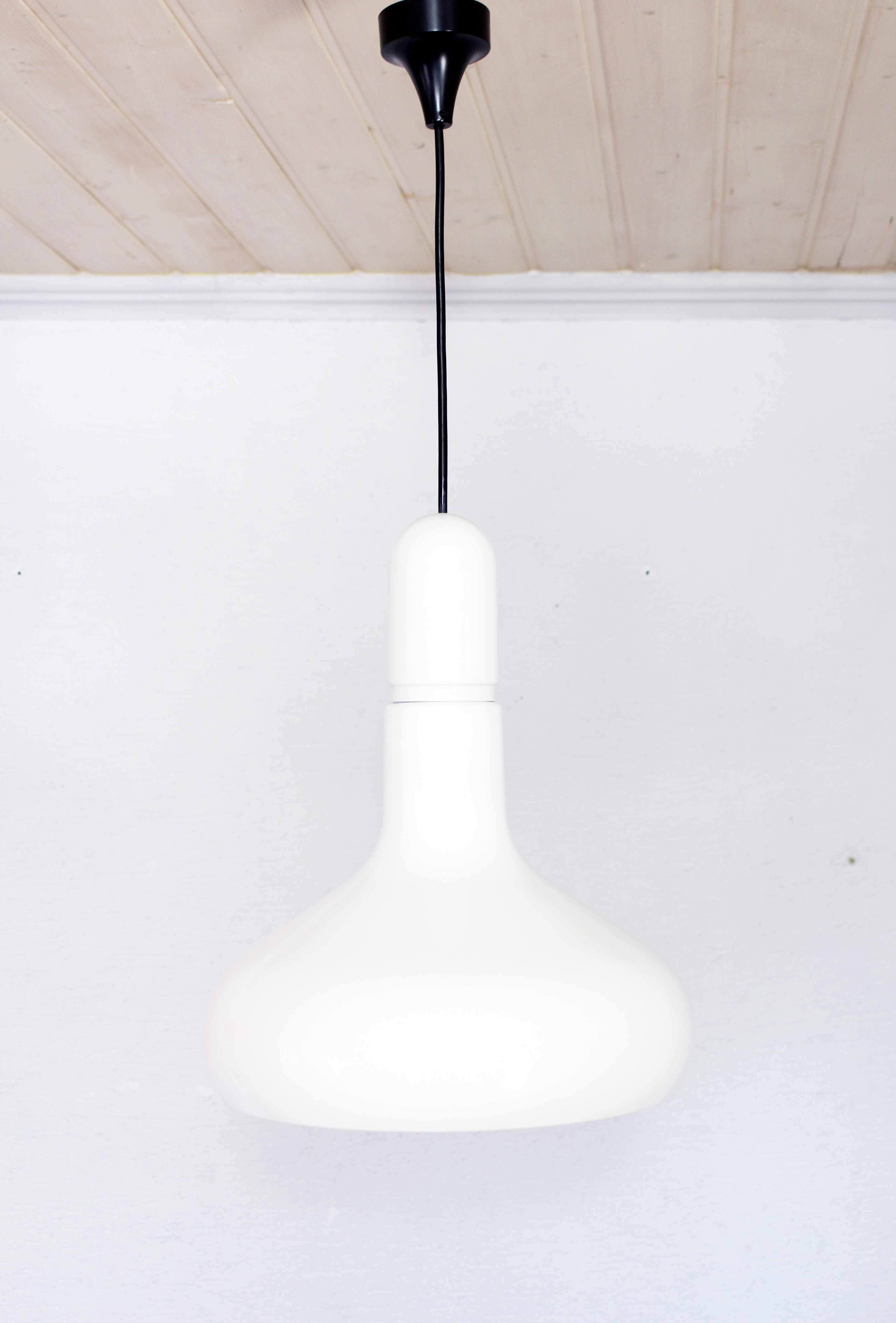 Suspension Space Age STAFF Leuchten