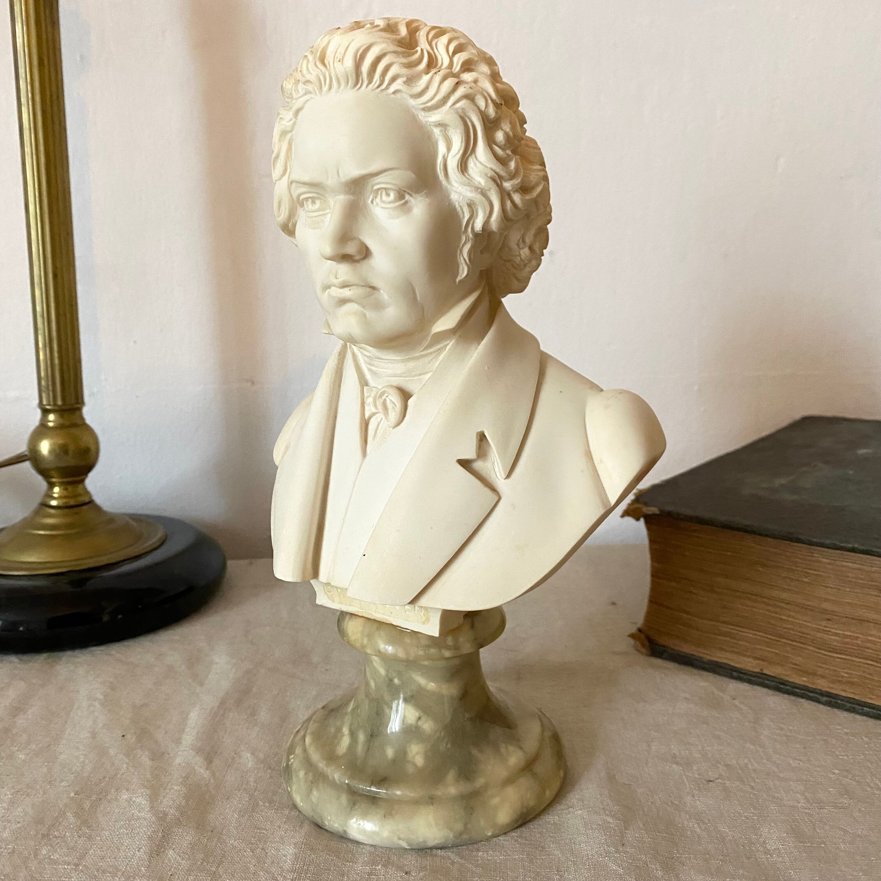 Bust Beethoven