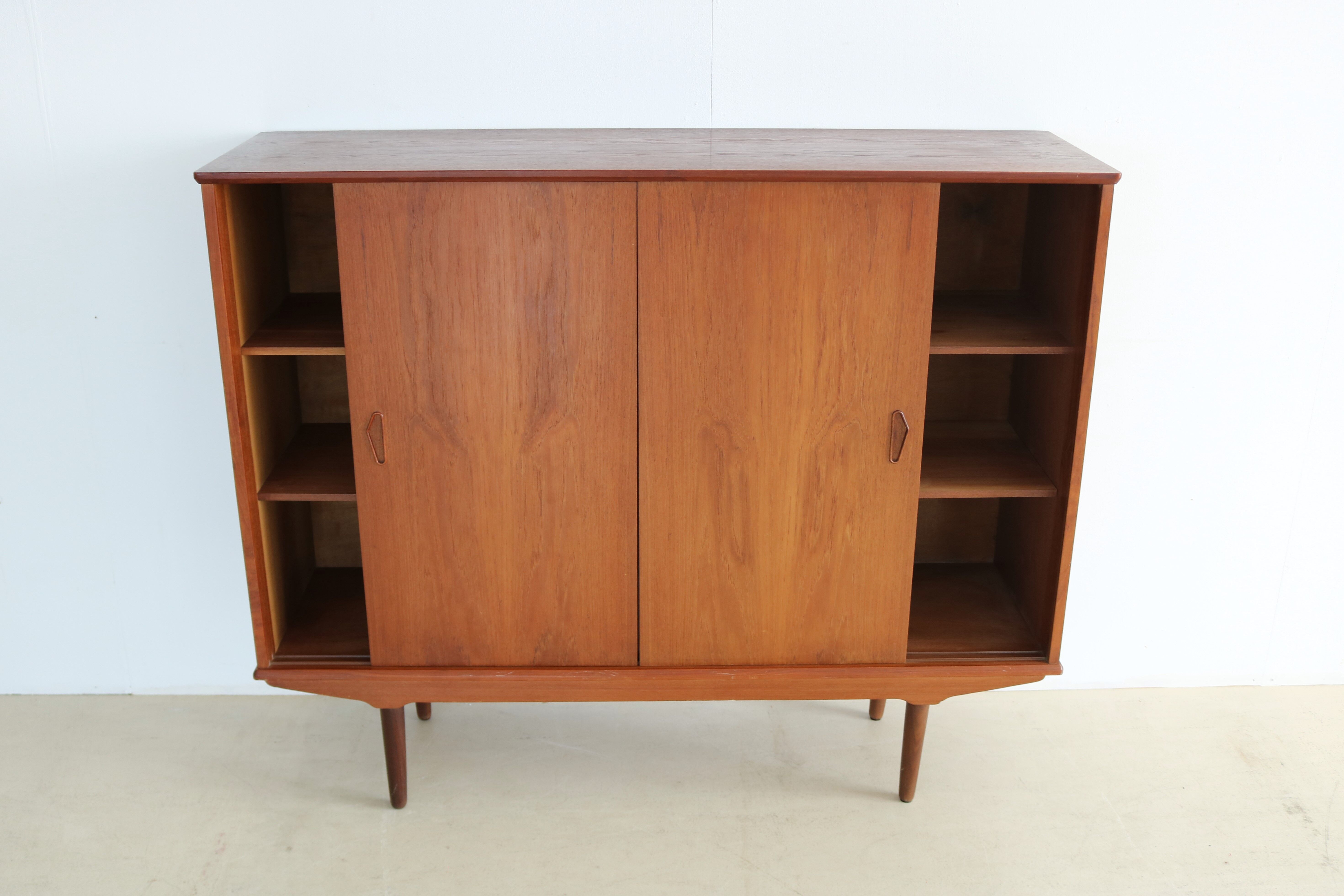 Vintage wall cabinet | sideboard | 60s | danish