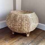 Pouf, low stool in woven rattan wicker